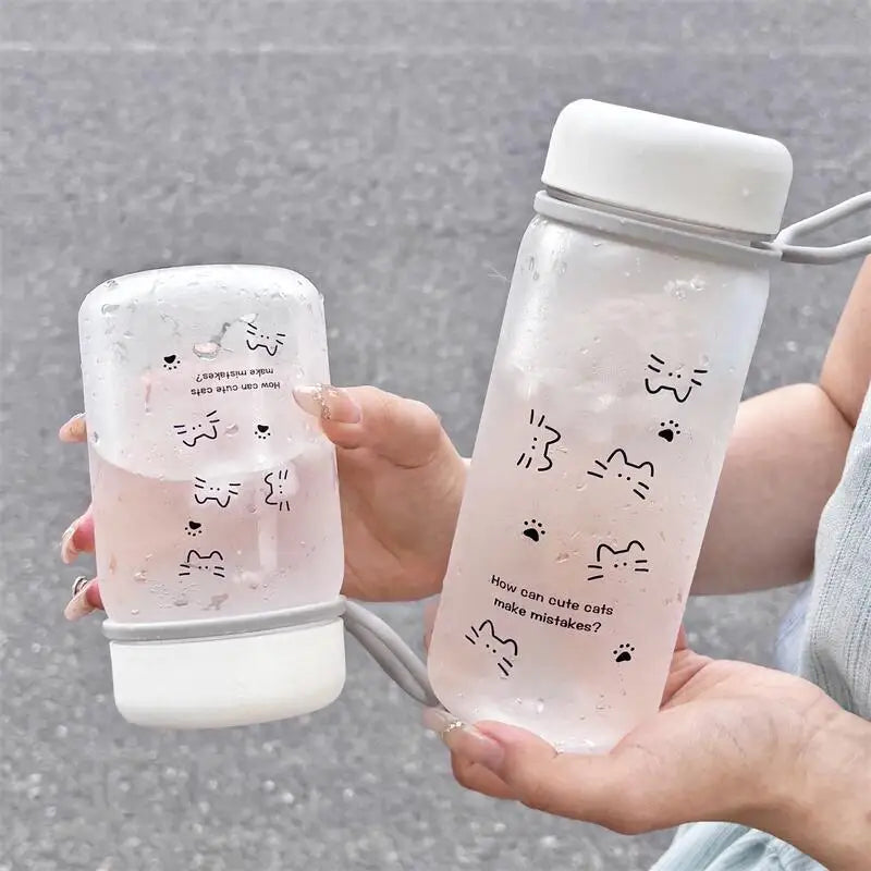 Cute Line Cat Portable Straight Water Bottle for Women Simple Plastic Student Drinking Cup for Summer Outdoor Travel Daily Use